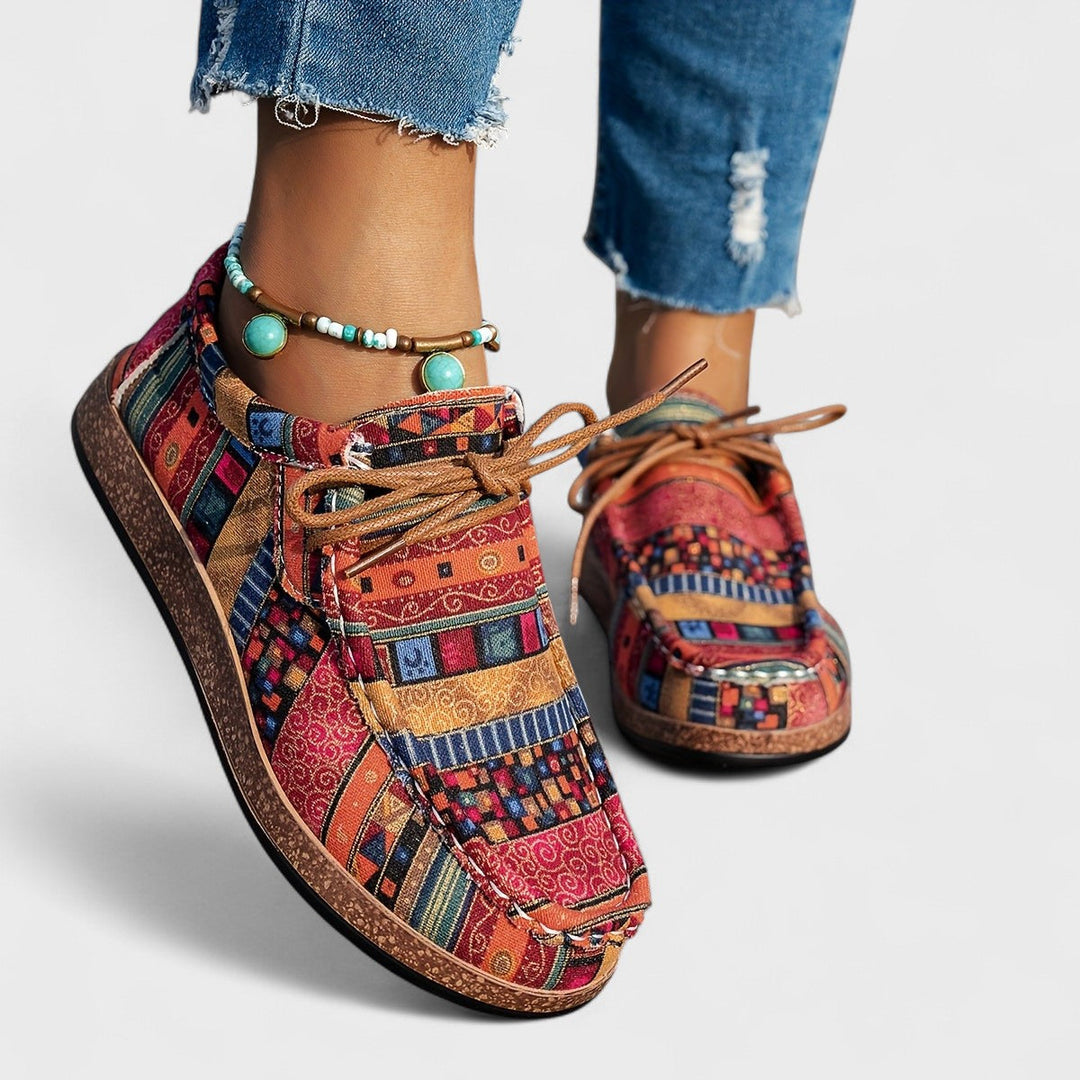 Flats & Shoes